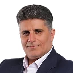  مدرس آکادمی همراه سید مجتبی حورایی