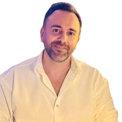 ایمان  حسینی