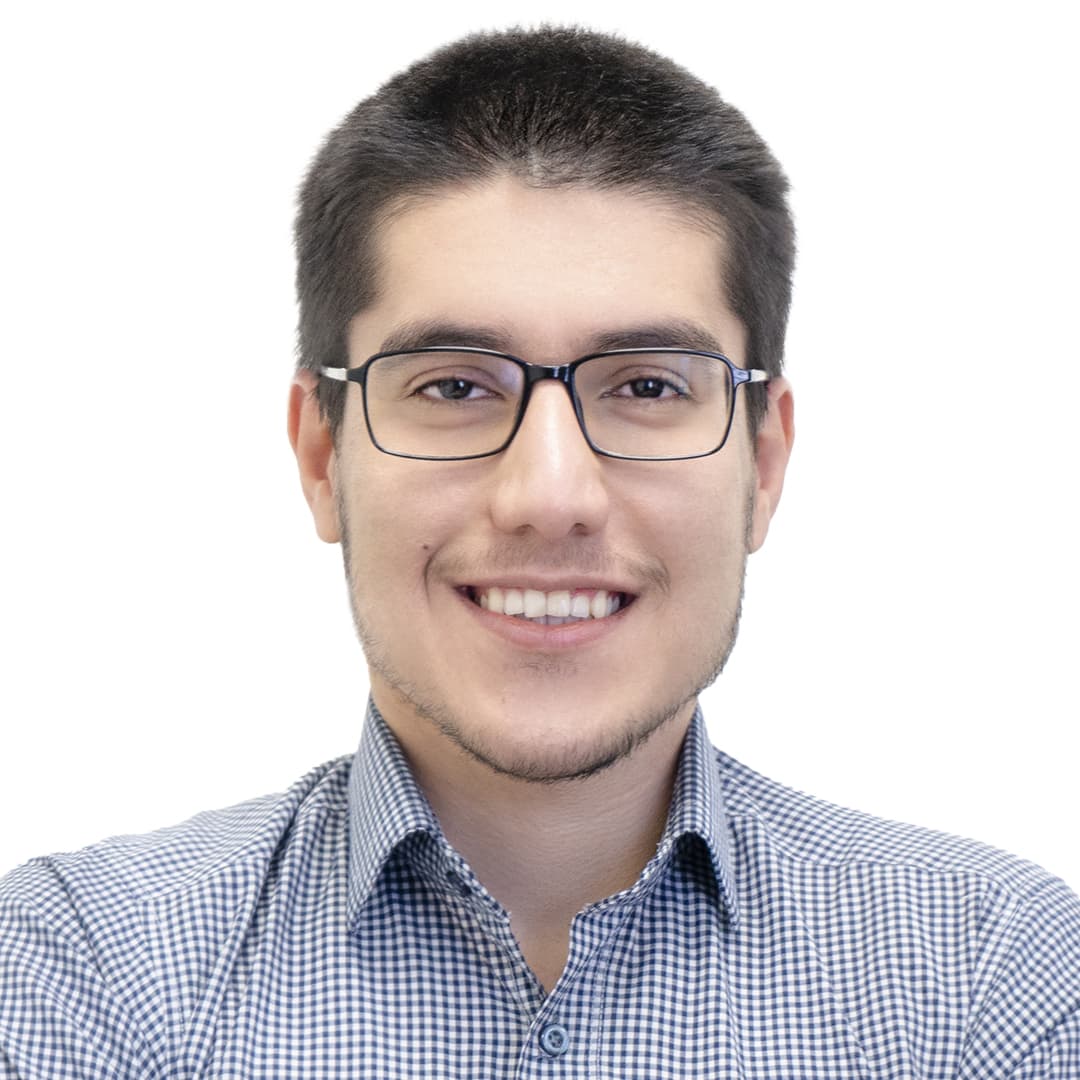  مدرس آکادمی همراه جلیل علیزاده