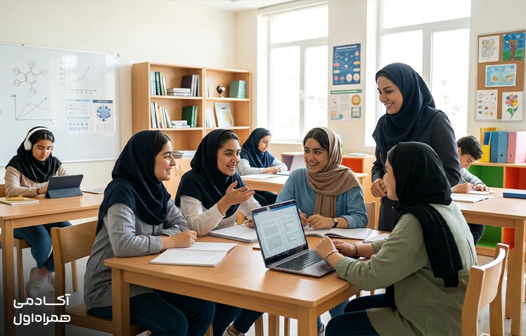 مزایای یادگیری معکوس برای دانشآموزان و معلمان شامل آموزش شخصیسازیشده، تعامل بیشتر، افزایش بازده یادگیری و فرصت بیشتر برای رفع اشکال است.
